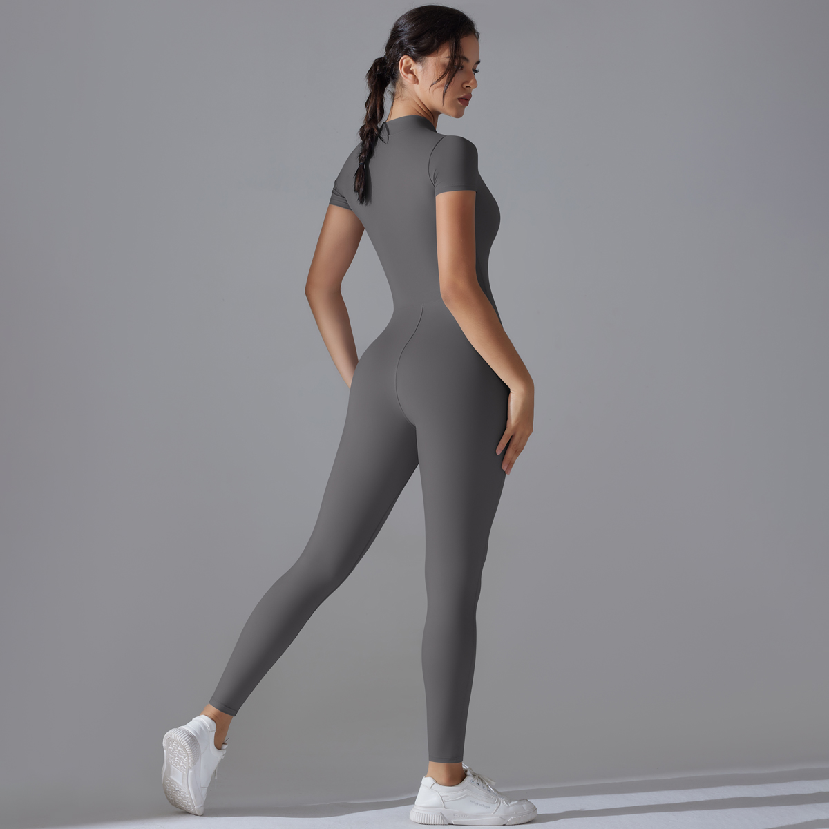 ชุดโยคะชุดสตรี One- Piece ชุดซ - Herbal Yoga บทวิจารณ์และราคา